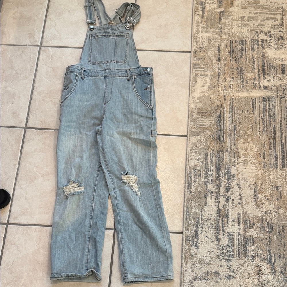 Wild Fable Light Wash Distressed Denim Overalls. XS